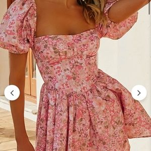 BRAND NEW Cherley XS Floral Dress!